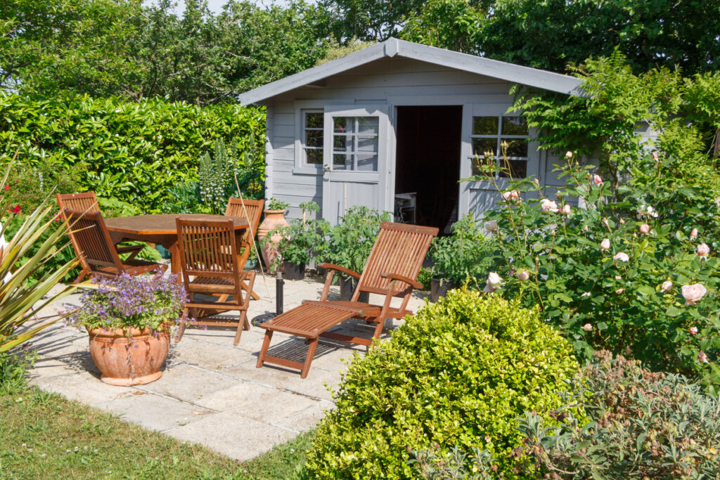 Comment aménager votre extérieur avec un salon de jardin ?